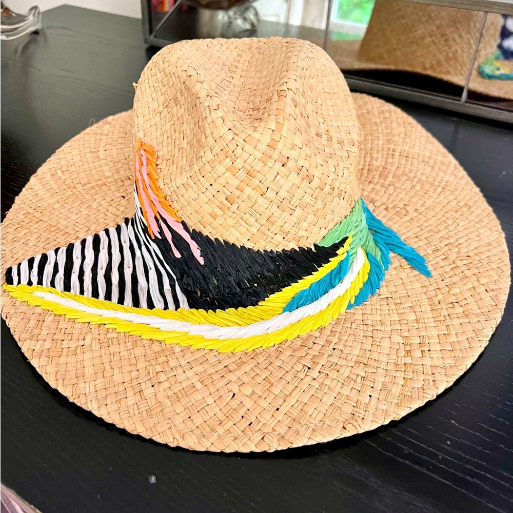 NEW Straw Hat With Colorful Design